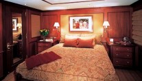 PASSION -  Guest Cabin